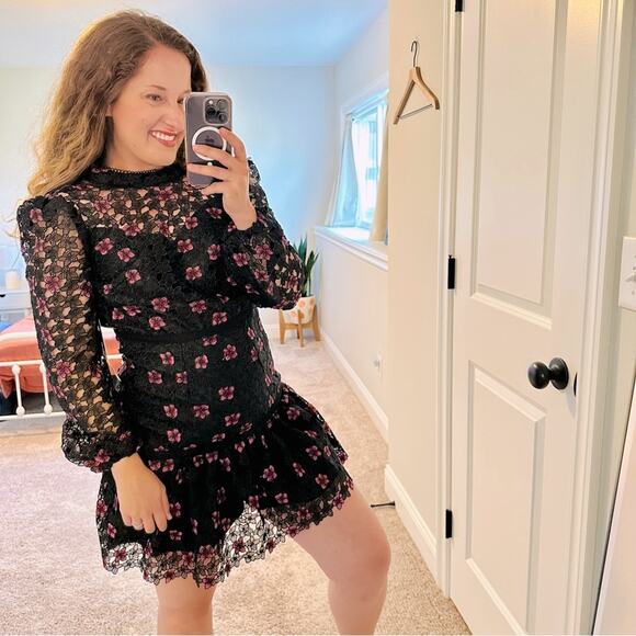 NWT ML Monique Lhuillier Black Floral Lace Long Sleeve Mini Dress 2 - Picture 1 of 13